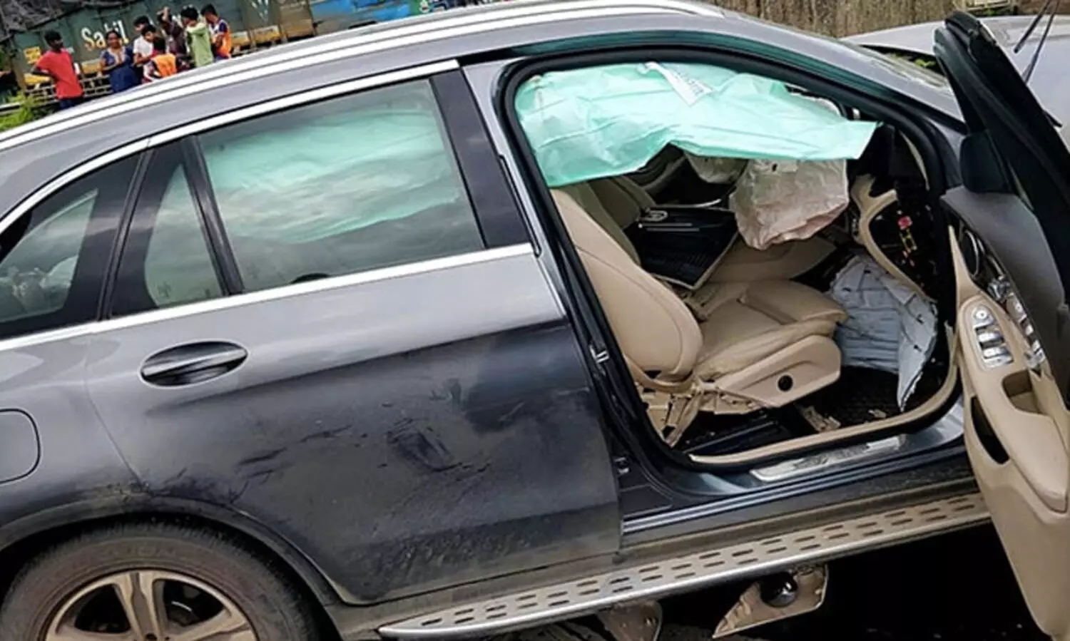 mistry accident  4922