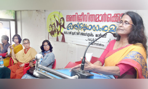 സിവിക് ചന്ദ്രനെ അറസ്റ്റ് ചെയ്യാത്തത് സർക്കാറിന്‍റെ വീഴ്ച -സി.എസ്. ചന്ദ്രിക