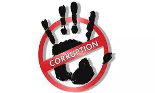 ആർ.ടി ഓഫിസുകളിൽ ഏജന്റ് ഭരണം, തട്ടുകടക്കാർ ഇടനിലക്കാർ, പണം കൈമാറാൻ ഗൂഗിൾ പേ