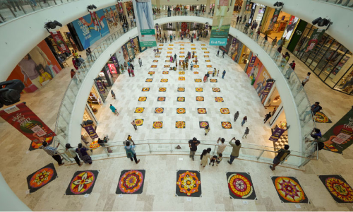 ലുലു മാളിൽ മെഗാ പൂക്കളം