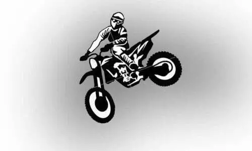 അഭ്യാസം വേണ്ട പിടിവീഴും