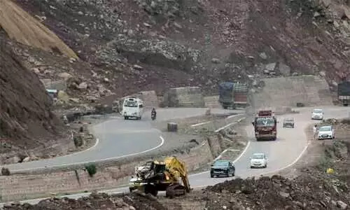 Heavy Rains, Landslides Block Jammu-Srinagar