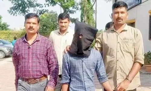 Mumbai: Whatsapp status lands thief in police custody