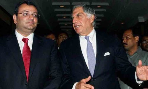 ടാറ്റ വിളിച്ചു; ടാറ്റയോട് പോരാടി