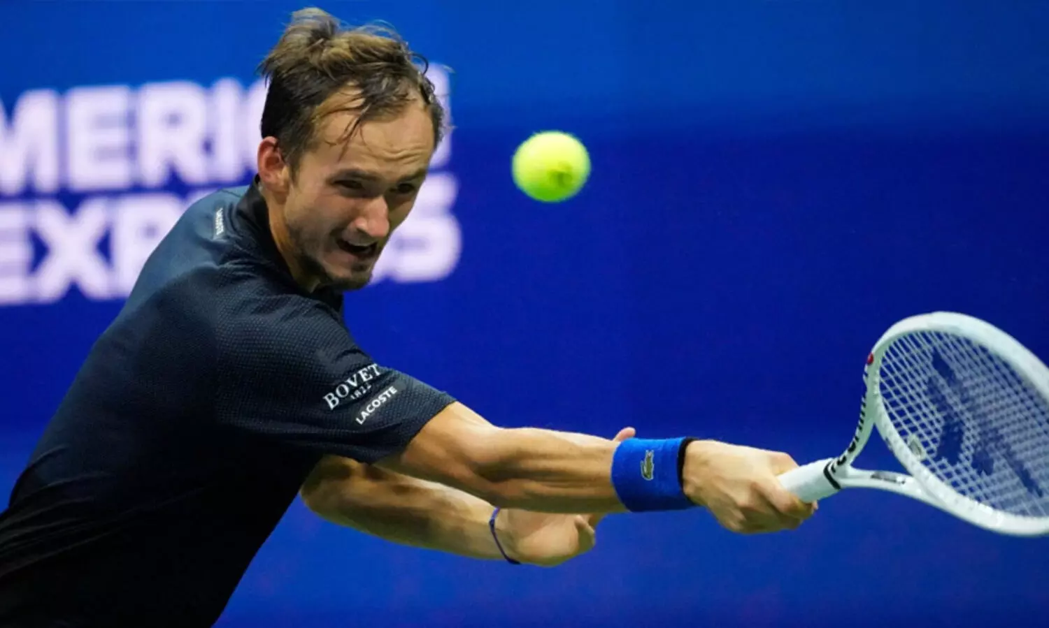 യു.എസ് ഓപൺ: മെദ് വദേവ് പുറത്ത്; ഗോഫ്, കിർഗിയോസ്, ഒൻസ് ക്വാർട്ടറിൽ