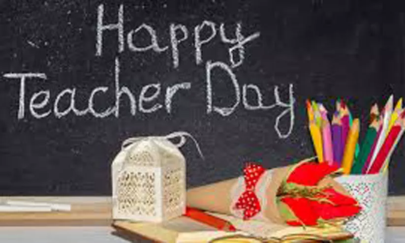 മാറുന്നകാലത്തെ അധ്യാപകർ