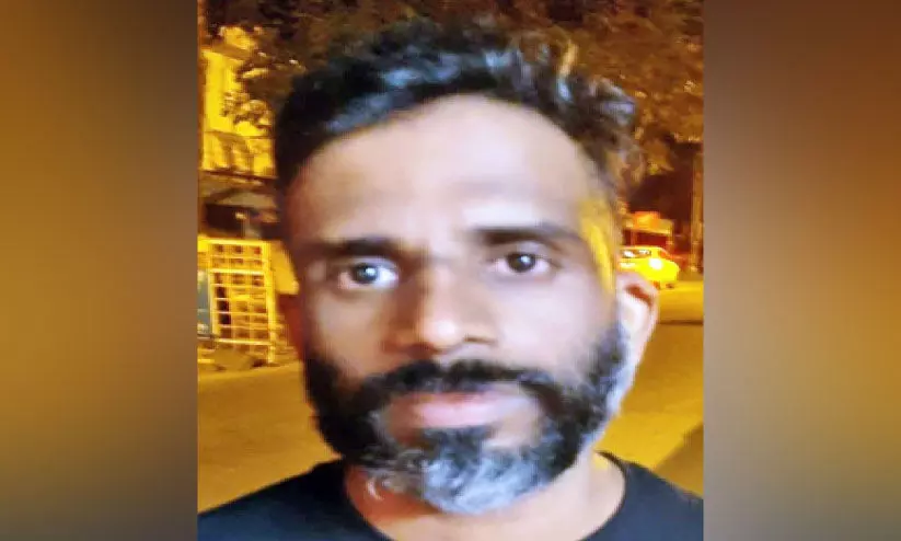 സമാന്തര എക്സ്ചേഞ്ച്: സി ബ്രാഞ്ചിന്റെ അടുത്തദൗത്യം വിദേശത്തുള്ള നിയാസിനെ തിരിച്ചെത്തിക്കൽ സമാന്തര എക്സ്ചേഞ്ച്: സി ബ്രാഞ്ചിന്റെ അടുത്തദൗത്യം വിദേശത്തുള്ള നിയാസിനെ തിരിച്ചെത്തിക്കൽ