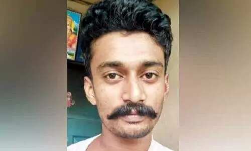 കാപ്പ ചുമത്തി പുറത്താക്കി