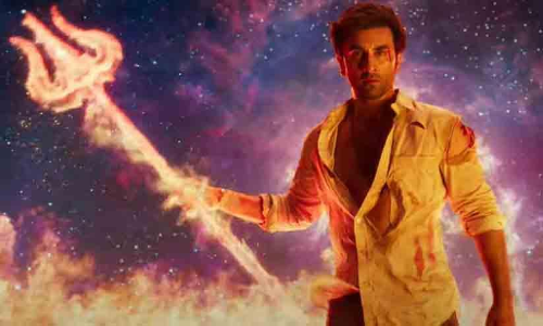 Ranbir Kapoor And Alia Bhatt starrer Brahmastra Movie Collected Rs 22 crore on First Day Ranbir Kapoor And Alia Bhatt starrer Brahmastra Movie Collected Rs 22 crore on First Day
