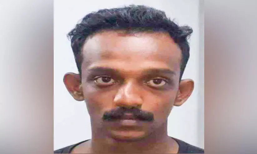 യുവാവിനെ തട്ടിക്കൊണ്ടുപോയി മർദിച്ച മൂന്നംഗ സംഘത്തിലെ ഒരാൾ പിടിയിൽ