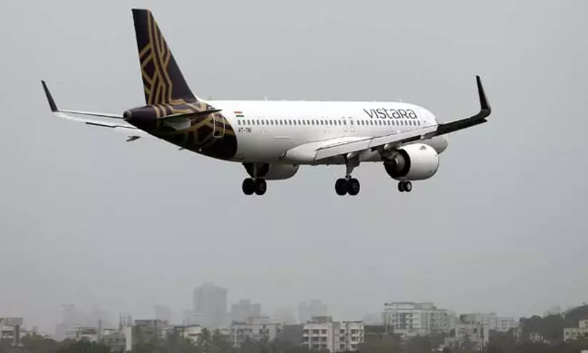 കോക്പിറ്റില്‍നിന്ന് വിസില്‍ ശബ്ദം; ഡൽഹി - മുംബൈ വിമാനം തിരിച്ചിറക്കി