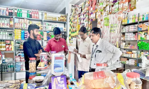 വ്യാപാര സ്ഥാപനങ്ങളിൽ പരിശോധന; 45 കേസുകള് വ്യാപാര സ്ഥാപനങ്ങളിൽ പരിശോധന; 45 കേസുകള്