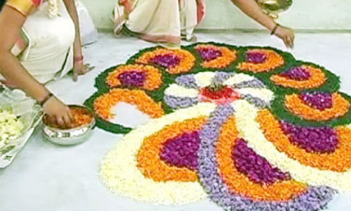 ഓണത്തെ വരവേൽക്കാൻ മലയാളികൾ ഒരുങ്ങി