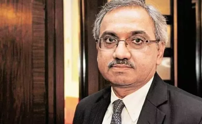 മുൻ എൻ.എസ്.ഇ മേധാവി കള്ളപ്പണം വെളുപ്പിക്കൽ കേസിൽ അറസ്റ്റിൽ