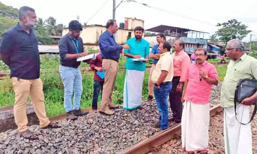 പഴയങ്ങാടി റെയില്‍വേ അടിപ്പാത; കിഫ്ബി ഉന്നത ഉദ്യോഗസ്ഥർ സന്ദർശിച്ചു