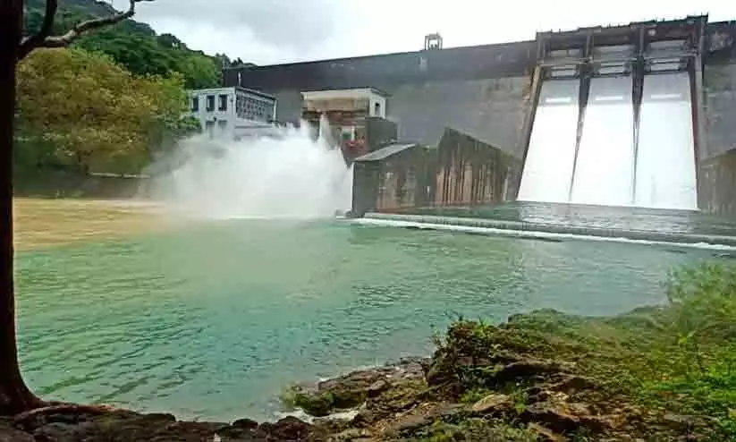 തെന്മല ഡാം ഷട്ടറും വാൽവും തുറന്നു