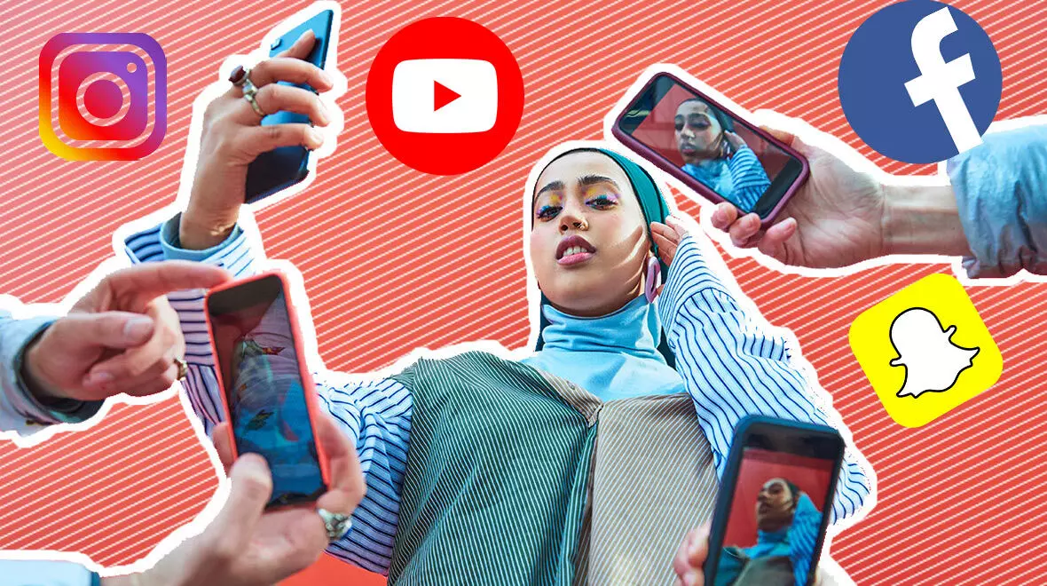 യൂട്യൂബർമാരെ.. പണി വരുന്നുണ്ട്..! പുതിയ മാര്ഗനിര്ദേശങ്ങളുമായി കേന്ദ്രം; ലംഘിച്ചാൽ ഭീമൻ പിഴ യൂട്യൂബർമാരെ.. പണി വരുന്നുണ്ട്..! പുതിയ മാര്ഗനിര്ദേശങ്ങളുമായി കേന്ദ്രം; ലംഘിച്ചാൽ ഭീമൻ പിഴ