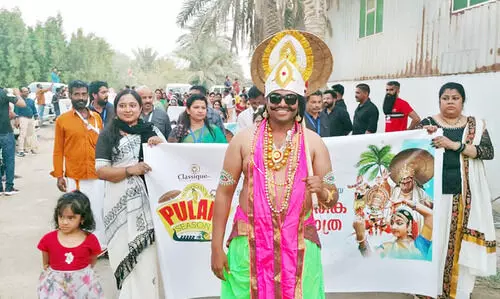 ഓണം ഗംഭീരമാക്കാൻ പ്രവാസികളും ഓണം ഗംഭീരമാക്കാൻ പ്രവാസികളും