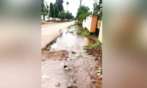 പൈപ്പ് പൊട്ടിയിട്ട് ഒരാഴ്ച; കുടിവെള്ളമില്ലാതെ ഒറ്റപ്ലാമൂട്, പോളി നിവാസികൾ