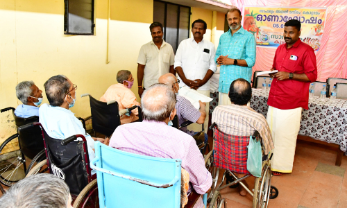 അശരണരെ ചേർത്തുപിടിച്ച് സാന്ത്വനം കുവൈത്തിന്റെ ഓണം