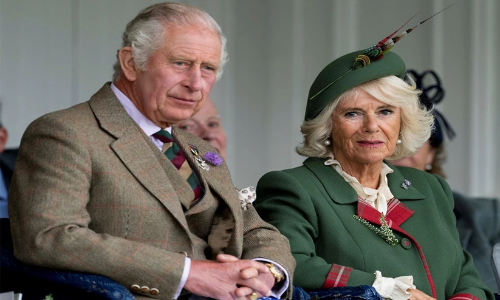 ഇനി രാജാവ് ചാൾസ് മൂന്നാമൻ, ഇന്ത്യയിൽ നിന്ന് കടത്തിയ കോഹിനൂർ രത്നക്കിരീടം കാമില രാജ്ഞിക്ക്