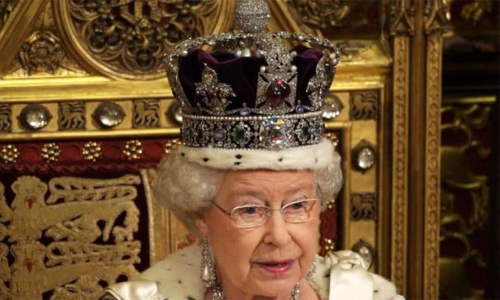 എലിസബത്ത് രാജ്ഞി അലങ്കരിച്ച ഇന്ത്യയുടെ കോഹിനൂർ രത്നത്തിന്‍റെ കഥ