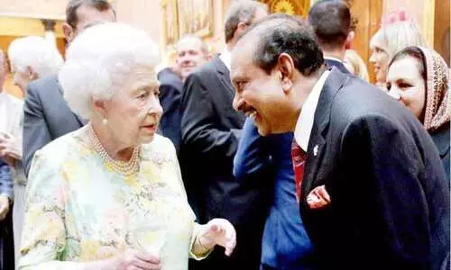 പ്രൗഢമായ വ്യക്തിത്വം -എം.എ. യൂസുഫലി