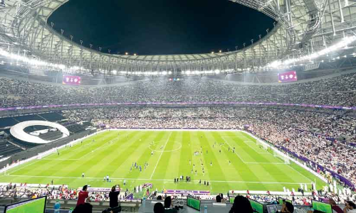 സ്വർണക്കൂട് നിറഞ്ഞ് കളിയാവേശം സ്വർണക്കൂട് നിറഞ്ഞ് കളിയാവേശം