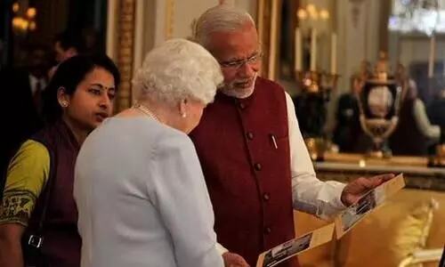 പഴയ ചരിത്രം മറന്നില്ലല്ലേ; ബ്രിട്ടീഷ് രാജ്ഞിയുടെ മരണത്തില്‍ ദു:ഖാചരണം നടത്താനുള്ള മോദിയുടെ തീരുമാനത്തിൽ പ്രതിഷേധം