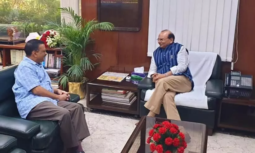 ബസ് അഴിമതി: ഡൽഹി സർക്കാറിനെതിരെ സി.ബി.ഐ അന്വേഷണത്തിന് ഉത്തരവ് ബസ് അഴിമതി: ഡൽഹി സർക്കാറിനെതിരെ സി.ബി.ഐ അന്വേഷണത്തിന് ഉത്തരവ്