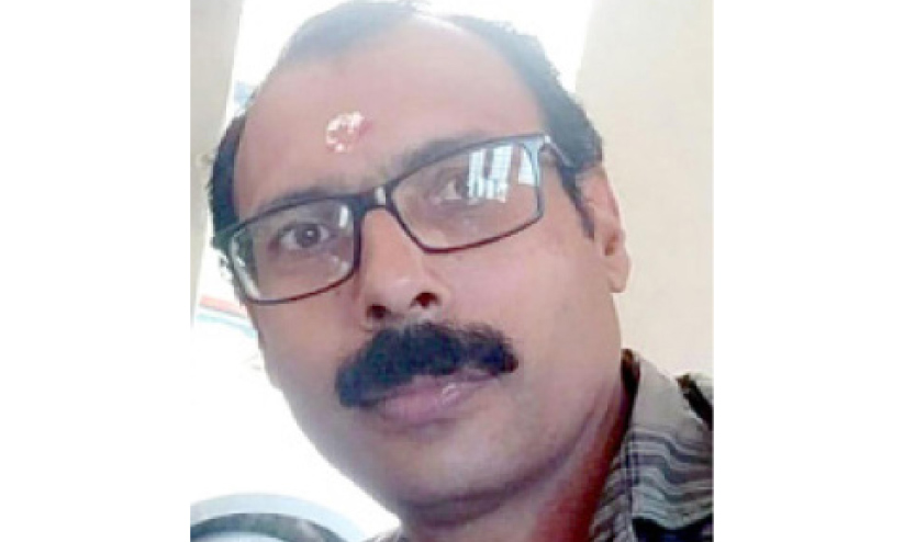 പള്ളിയോടം മറിഞ്ഞ് മരണം മൂന്നായി; രാകേഷിന്റെ മൃതദേഹവും കിട്ടി പള്ളിയോടം മറിഞ്ഞ് മരണം മൂന്നായി; രാകേഷിന്റെ മൃതദേഹവും കിട്ടി