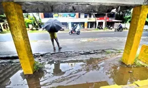 ബസ് കാത്തിരിപ്പ് കേന്ദ്രങ്ങൾക്ക് ഇനിയും കാത്തിരിക്കണോ​?