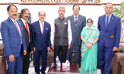 ഇന്ത്യൻ സാംസ്‌കാരിക കേന്ദ്രം: ആവശ്യം പരിഗണിക്കുമെന്ന് മന്ത്രി