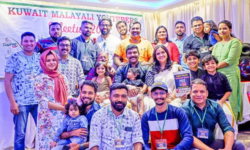 മലയാളി യൂട്യൂബർമാർ ഒത്തുകൂടി മലയാളി യൂട്യൂബർമാർ ഒത്തുകൂടി