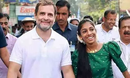 സ്​മൃതി മണ്ഡപം ഉദ്​ഘാടനം ചെയ്യാൻ രാഹുൽ ഗാന്ധി എത്താത്തതിൽ പ്രതിഷേധം