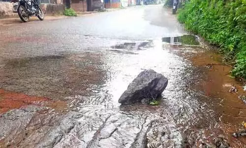 കുടിവെള്ള പൈപ്പ് പൊട്ടി ജലം പാഴാകുന്നു