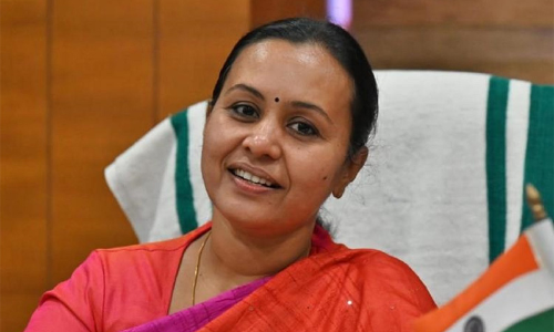 കണ്ണൂര് മെഡിക്കല് കോളജ് വികസനത്തിന് 20 കോടിയുടെ ഭരണാനുമതി നൽകിയെന്ന് വീണാ ജോര്ജ് കണ്ണൂര് മെഡിക്കല് കോളജ് വികസനത്തിന് 20 കോടിയുടെ ഭരണാനുമതി നൽകിയെന്ന് വീണാ ജോര്ജ്