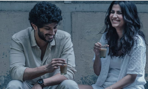 ദുൽഖർ ഇനി ബോളിവുഡിൽ പ്രണയിക്കും; ചുപ് എന്ന ചിത്രത്തിലെ വിഡിയോ ഗാനം പുറത്ത്