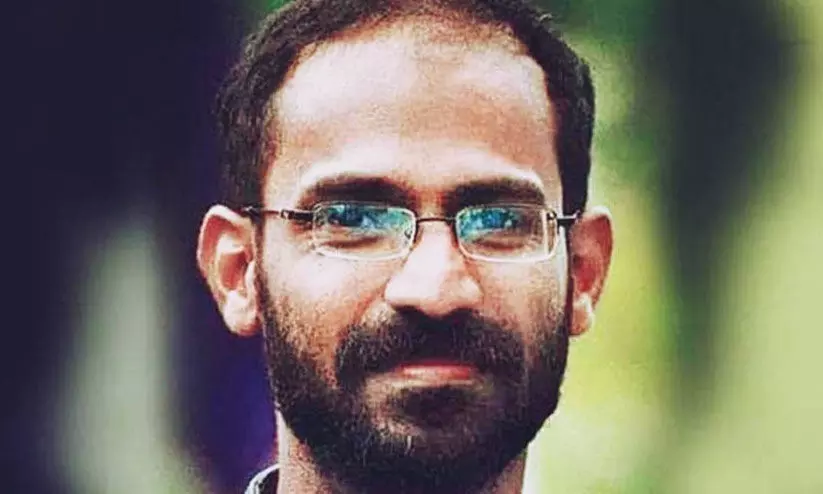 ഇ.ഡി കേസിൽ ജാമ്യാപേക്ഷ നേരത്തെ പരിഗണിക്കണമെന്ന ആവശ്യം കോടതി തള്ളി; സിദ്ദീഖ് കാപ്പന്റെ ജയിൽമോചനം വൈകും ഇ.ഡി കേസിൽ ജാമ്യാപേക്ഷ നേരത്തെ പരിഗണിക്കണമെന്ന ആവശ്യം കോടതി തള്ളി; സിദ്ദീഖ് കാപ്പന്റെ ജയിൽമോചനം വൈകും