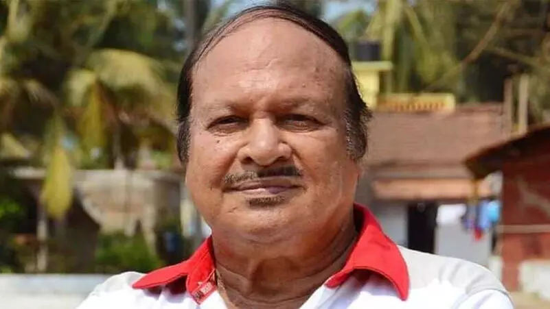 ആറ് മിനിറ്റിലെ ഹാട്രിക്കുകാരൻ ഇനി ഓർമയുടെ മൈതാനത്ത് ആറ് മിനിറ്റിലെ ഹാട്രിക്കുകാരൻ ഇനി ഓർമയുടെ മൈതാനത്ത്