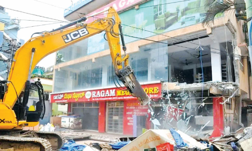 പ്രളയമേഖലയിൽ കൈയേറ്റം ഒഴിപ്പിച്ച് ബി.ബി.എം.പി