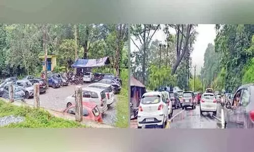 എൻ ഊര് മനോഹരം; പാർക്കിങ് സൗകര്യം പരിതാപകരം