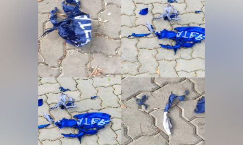 മഹാരാജാസ് കോളജിൽ ഫ്രറ്റേണിറ്റിയുടെ കൊടി കത്തിച്ചു