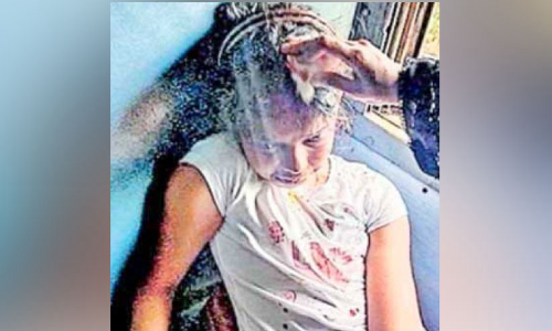 ട്രെയിനിനു കല്ലേറ്: ഞെട്ടൽ മാറാതെ കീർത്തന