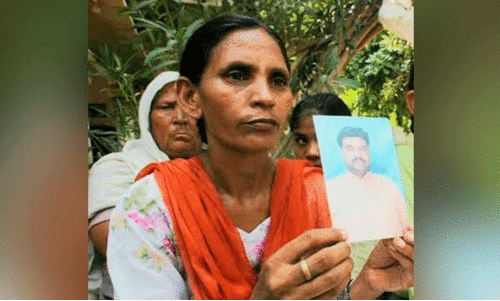 പാകിസ്താൻ ജയിലിൽ കൊല്ലപ്പെട്ട സരബ്ജിത്ത് സിങ്ങിന്റെ ഭാര്യ വാഹനാപകടത്തിൽ മരിച്ചു