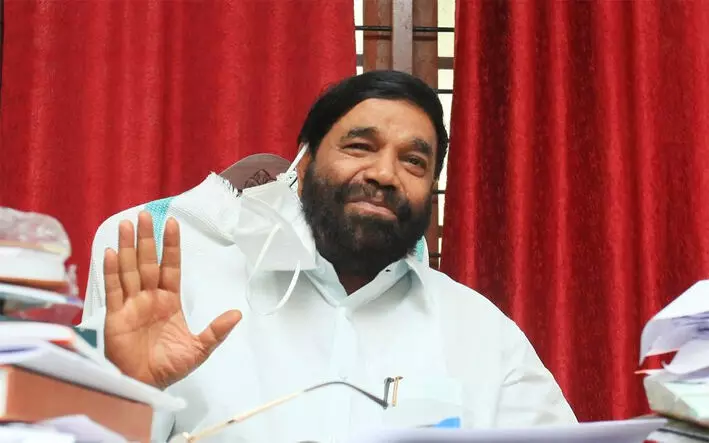 സഹകരണ പ്രസ്ഥാനങ്ങൾ സമസ്ത മേഖലകളിലും സഹായ ഹസ്തമായി പ്രവർത്തിക്കുന്നുവെന്ന് വി.എൻ വാസവൻ