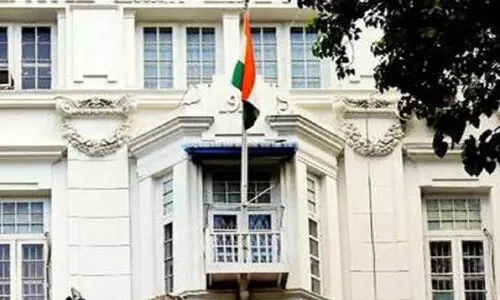 60 ഇന്ത്യക്കാർ മ്യാന്മറിൽ കുടുങ്ങി 30 പേ​രെ ഇ​ന്ത്യ​ൻ എം​ബ​സി ര​ക്ഷ​പ്പെ​ടു​ത്തി