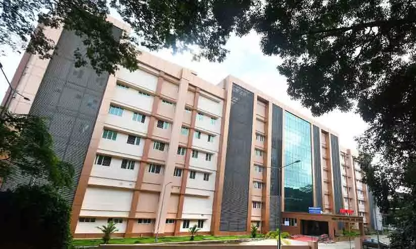 മെഡി. കോളജിലെ ആധുനിക അത്യാഹിത വിഭാഗത്തിലേക്ക് കൂടുതൽ ഡോക്ടർമാർ