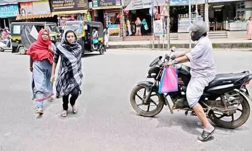 കൽപറ്റ നഗരത്തിൽ പൊടിപോലുമില്ല സീബ്രലൈൻ