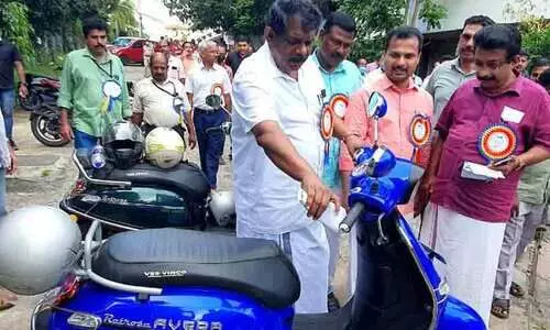 ജില്ലയിൽ 145 വൈദ്യുതി ചാർജിങ് സ്റ്റേഷനുകൾ സജ്ജം ജില്ലയിൽ 145 വൈദ്യുതി ചാർജിങ് സ്റ്റേഷനുകൾ സജ്ജം